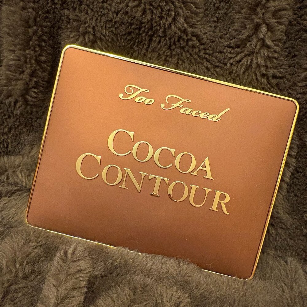 Too Faced Cocoa Contour & Highlight Light, Medium, And Deep Palette